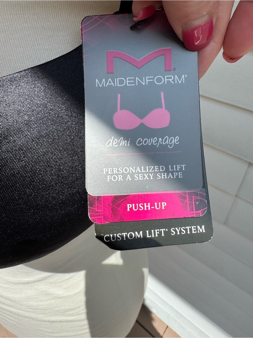 Women’s Maidenform Demi Coverage Push-Up Bra - Picture 3 of 7